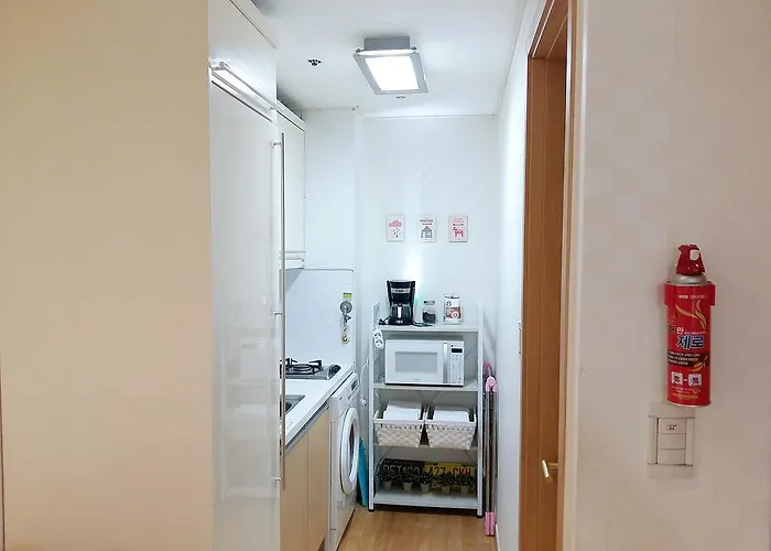 Apartment Hongdae Sweet Seoul